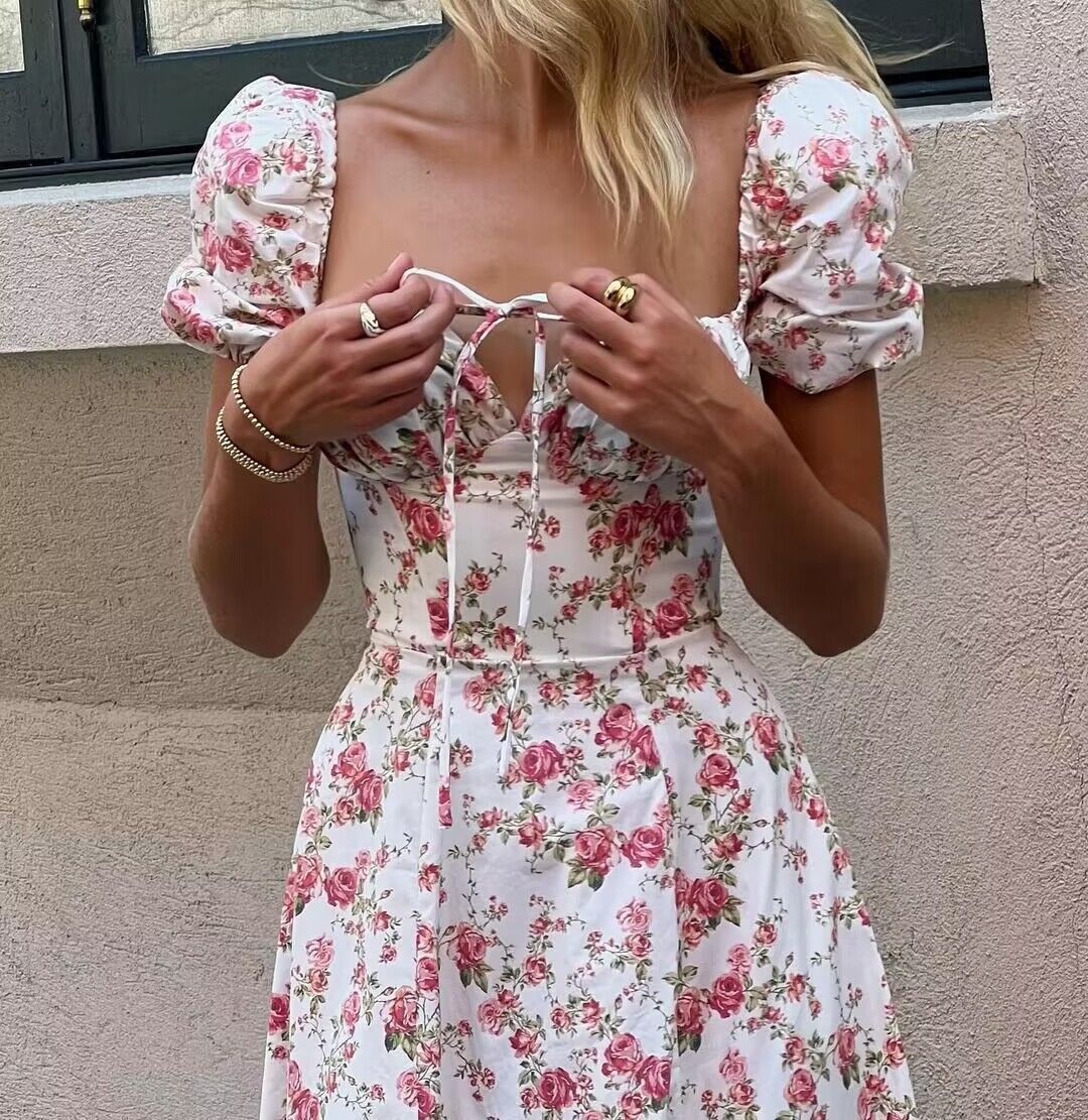Hot Milkmaid Floral Split Midi Dress